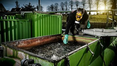 DGE_November_2013_0827